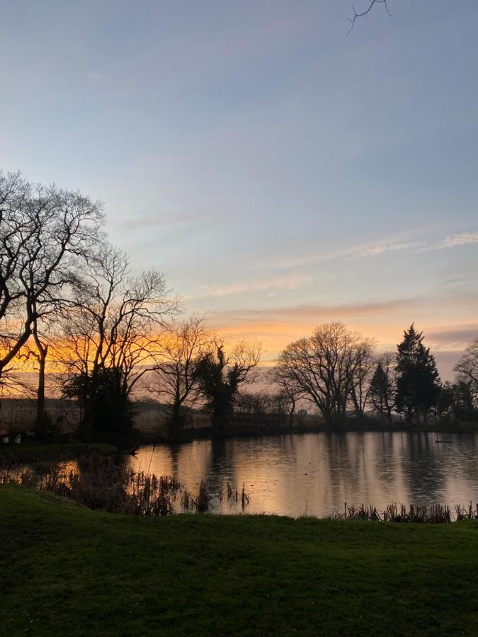 Tranquil Holiday Home York Extérieur photo